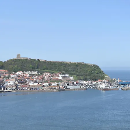 Esplanade Scarborough