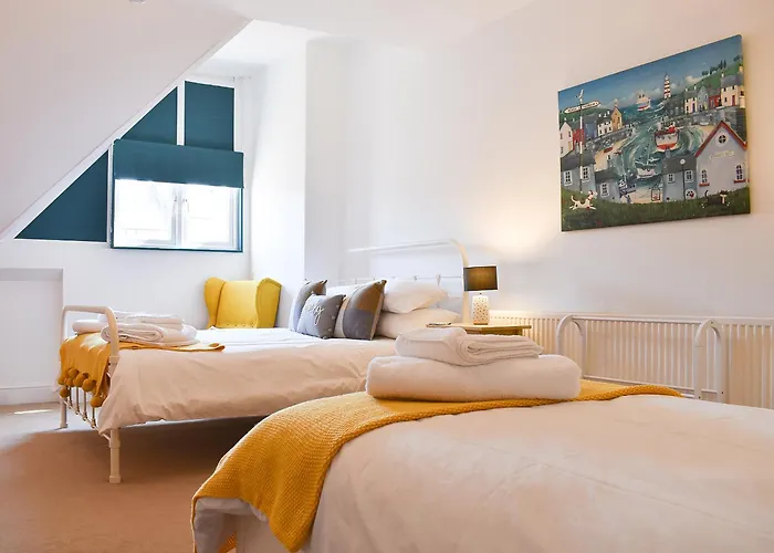 Esplanade * Σκάρμπορο